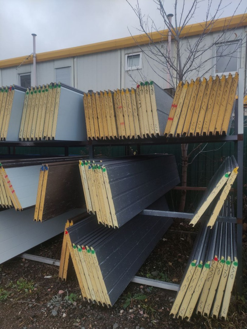 Сэндвич панель 2,0-2,9 м (толщина 40 мм) остатки, обрезки - 5